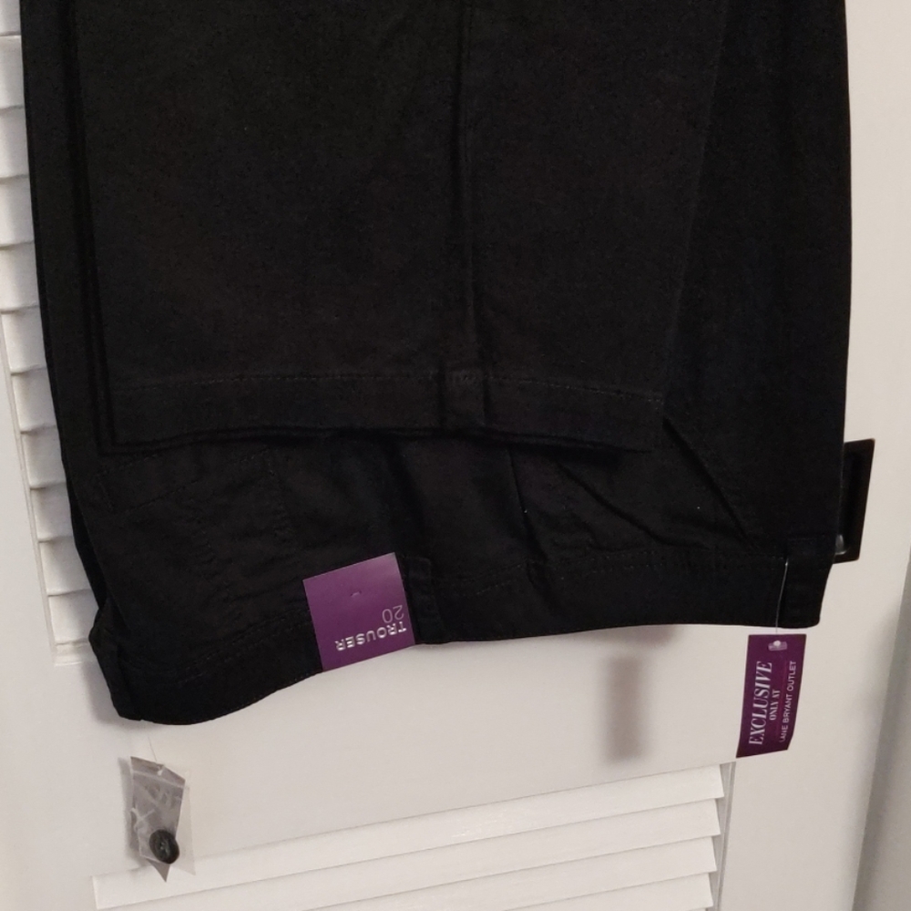 20 P. Lane Bryant pants. Nwt.